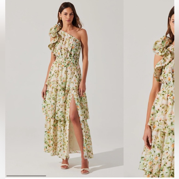 ASTR THE LABEL NTW Imelda One Shoulder Maxi DressColor: Green floral